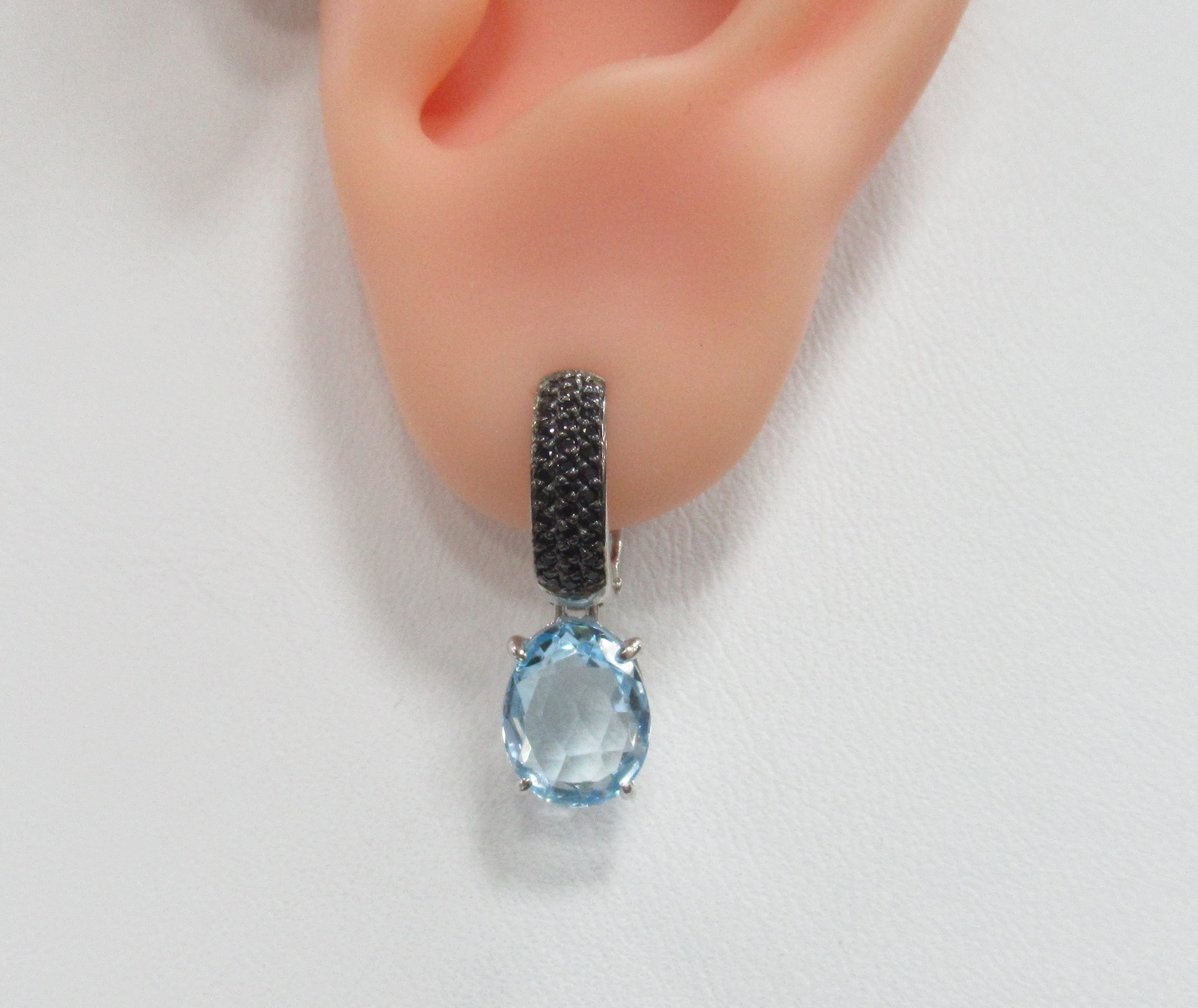 Серебряные серьги-конго с топазами